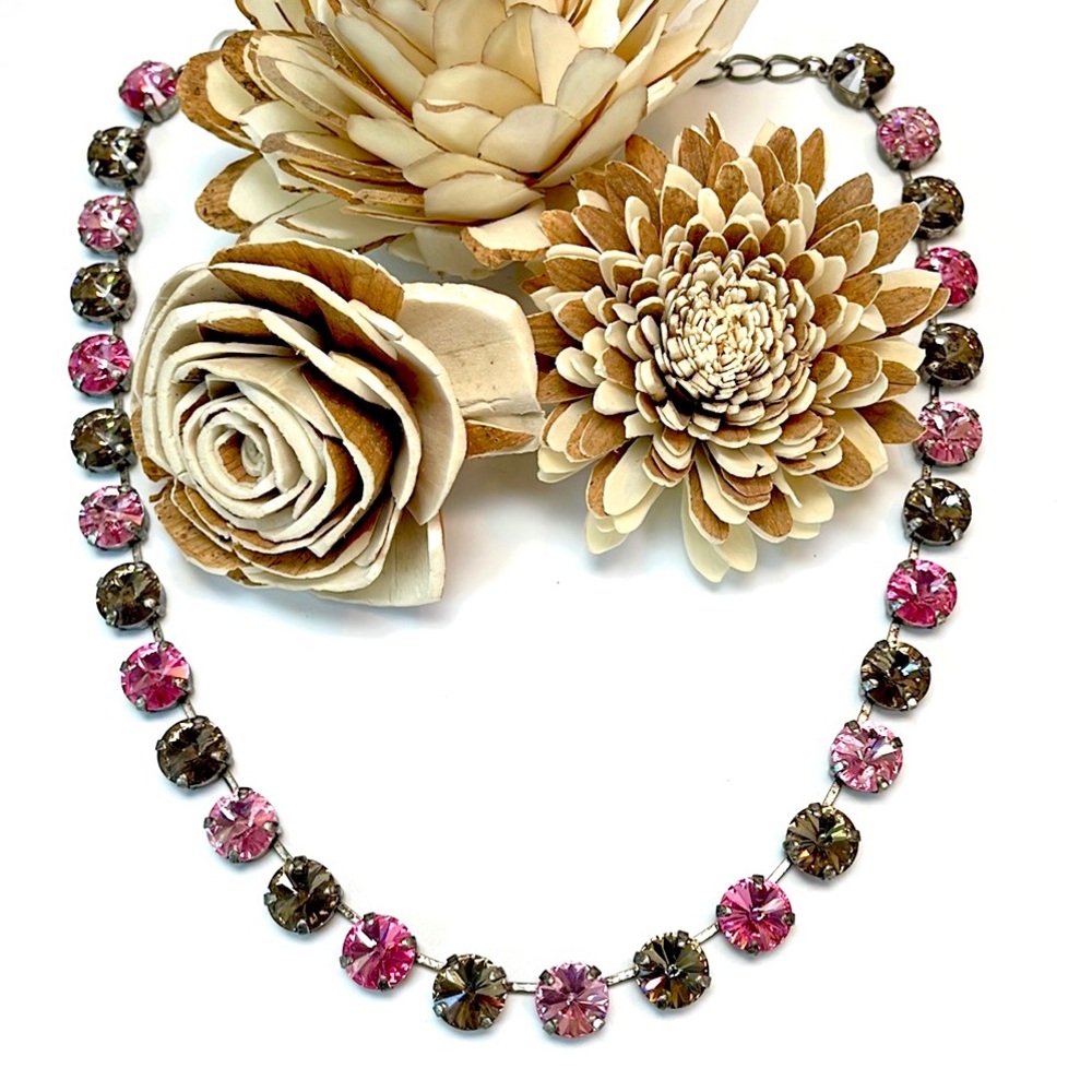 PINK & DARK TAUPE SWAROVSKI CRYSTAL NECKLACE
